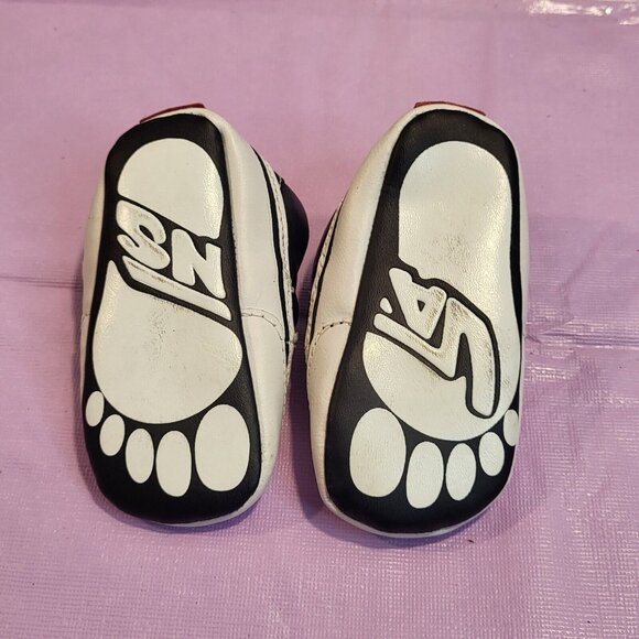 Vans Off The Wall size 3 infant Hearts pink white & black slip-on shoes - Picture 6 of 7